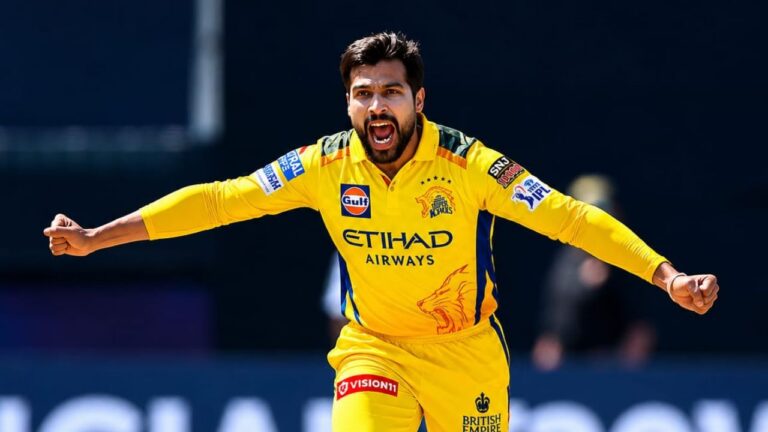 मोहम्मद आमिर ब्रिटिश नागरिकता के बावजूद IPL 2025 में क्यों नहीं खेल पाएंगे?