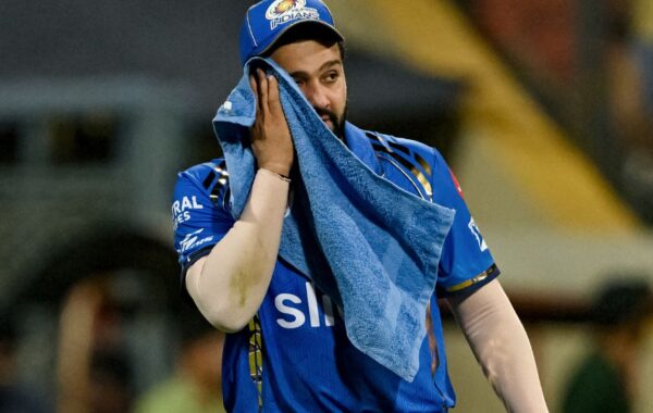 1779523461085 rohit sharma apologises to fan