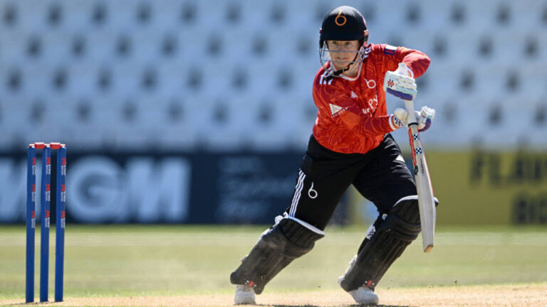 The Blaze take it deep to stun Lancashire: एक रोमांचक जीत